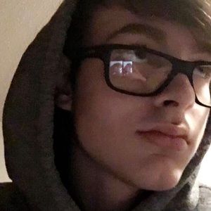 Meet your Posher, Gabe